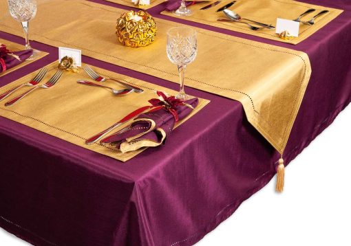 Oxford - Purple 178cm (70") Round Silk Look Cut Out Tablecloth