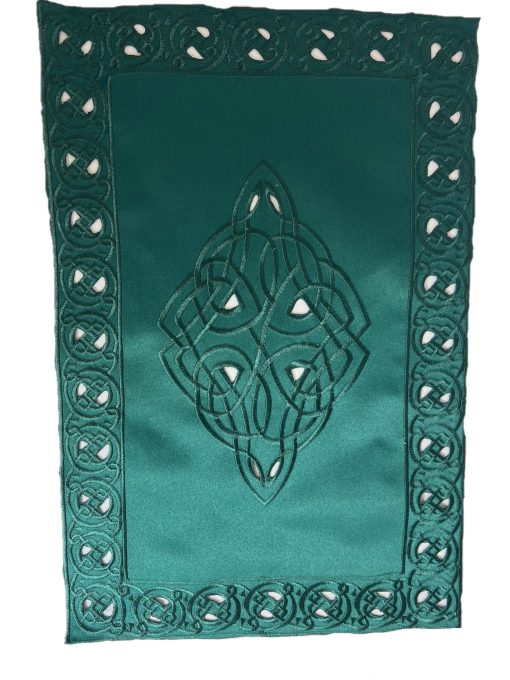 CELTIC KNOT Embroidered Place Mats Green (Pair) 30 x 45 cm (12 x 18")
